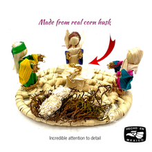 Load image into Gallery viewer, Handmade Mexican Corn Husk Tamal - Nativity Nacimiento Scene Art & Decor Mexico LA