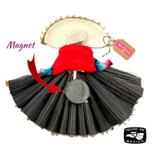 Load image into Gallery viewer, Handmade Mexican Folklorico Corn Husk Catrina Magnets : Hijas de Jalisco Series Art & Decor Mexico