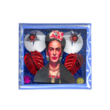 Load image into Gallery viewer, Handmade Square Shadow Box Nicho - Frida Photo Magnet Shadow Boxes Mexico Flower Crown - Pink Box