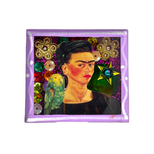 Load image into Gallery viewer, Handmade Square Shadow Box Nicho - Frida Photo Magnet Shadow Boxes Mexico Parrot - Lavender Box