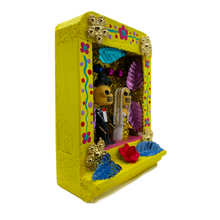 Load image into Gallery viewer, Handmade Shadow Box Nicho - Novio y Novia (Los Novios) Shadow Boxes Mexico CC