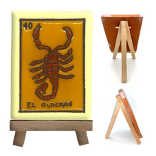 Load image into Gallery viewer, Handmade Clay Loteria Tile and Stand Tile Mexico No. 40 "El Alacran"
