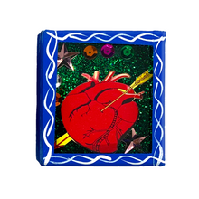 Load image into Gallery viewer, Handmade Wood Portrait Nicho Magnet - Loteria Images Shadow Boxes Mexico El Corazon - Blue Wood Box