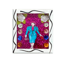 Load image into Gallery viewer, Handmade Wood Portrait Nicho Magnet - Loteria Images Shadow Boxes Mexico La Dama - White Wood Box