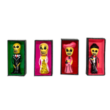 Load image into Gallery viewer, Handmade Mini Magnet Coffin People - Amor Eterno (4 Pack) Art & Decor Mexico