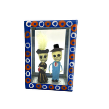 Load image into Gallery viewer, Handmade Window Shadow Box Nicho - See Through Series  - Catrin y Catrina Shadow Boxes Mexico CC