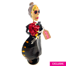 Load image into Gallery viewer, Mexican Handmade Paper Maché - Mariachi Los Muertos - Doña Merced - Catrina Art & Decor Muertolandia.com