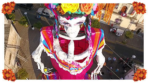 Guess Who Has The Tallest Catrina Display...? – Muertolandia.com