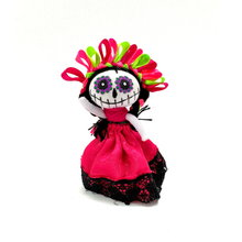 Load image into Gallery viewer, Handmade Otomi Lele Doll / Muertacita Plush Muertolandia.com