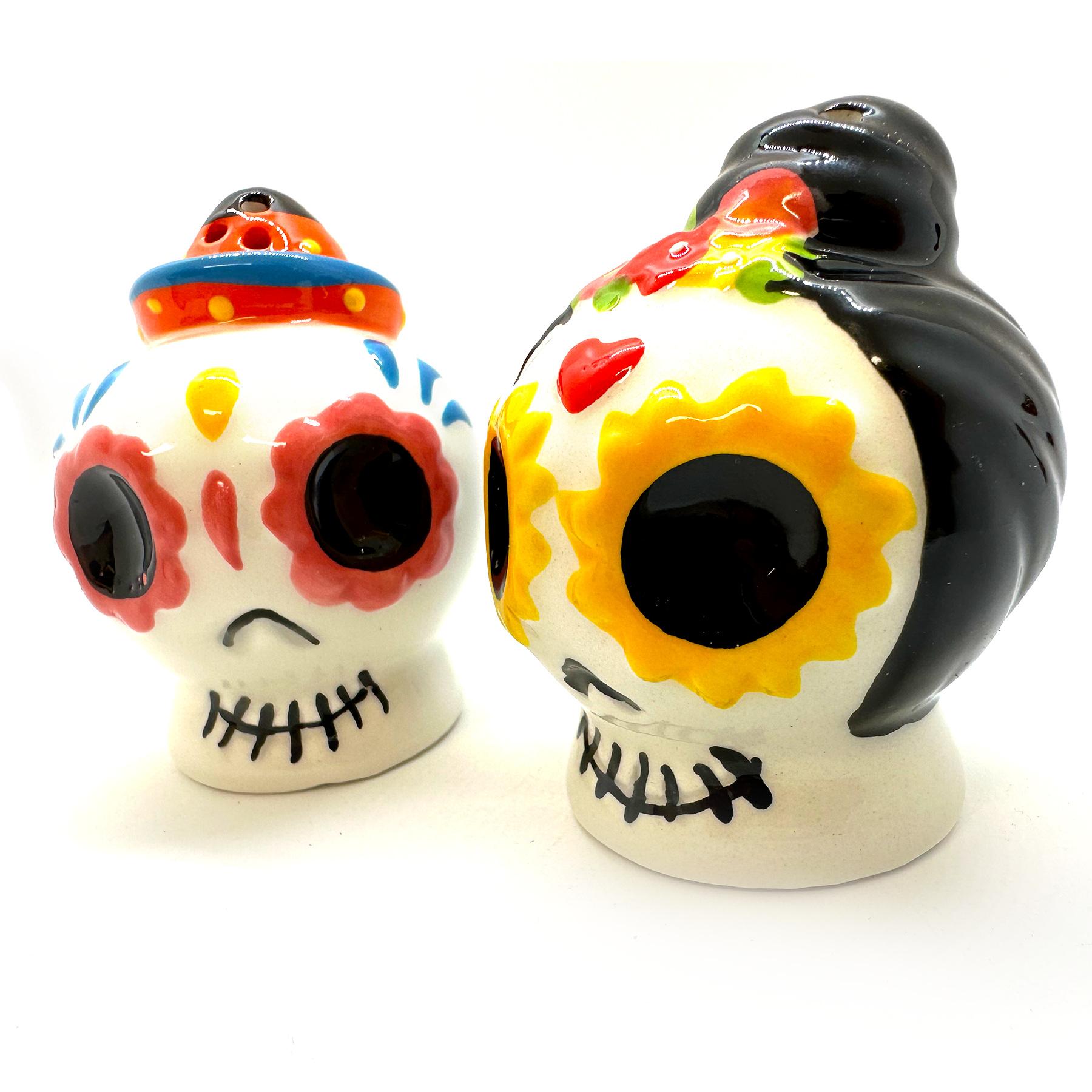 Día de los Muertos - Ceramic Calavera Skulls Salt & Pepper Shakers