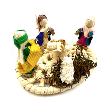 Load image into Gallery viewer, Handmade Mexican Corn Husk Tamal - Nativity Nacimiento Scene Art &amp; Decor Mexico LA