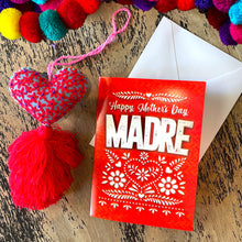 Load image into Gallery viewer, Happy Mother&#39;s Day Card + Handmade Corazoncito Heart Pompom - Madre Gift Set