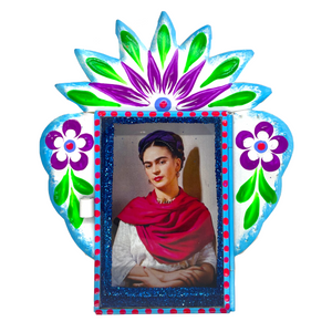 Frida Tin Nicho With Glass Door