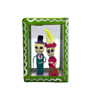 Handmade Window Shadow Box Nicho - See Through Series  - Catrin y Catrina Shadow Boxes Mexico CC Green  