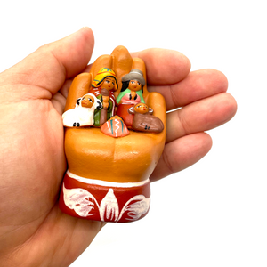 Handmade Nativity Natividad Scene - Mano Hand