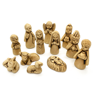 Miniature Nativity Natividad Scene - Mexican Design 12 Figurines