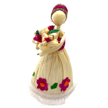 Load image into Gallery viewer, Handmade Mexican Corn Husk Tamal Quinceañera Doll